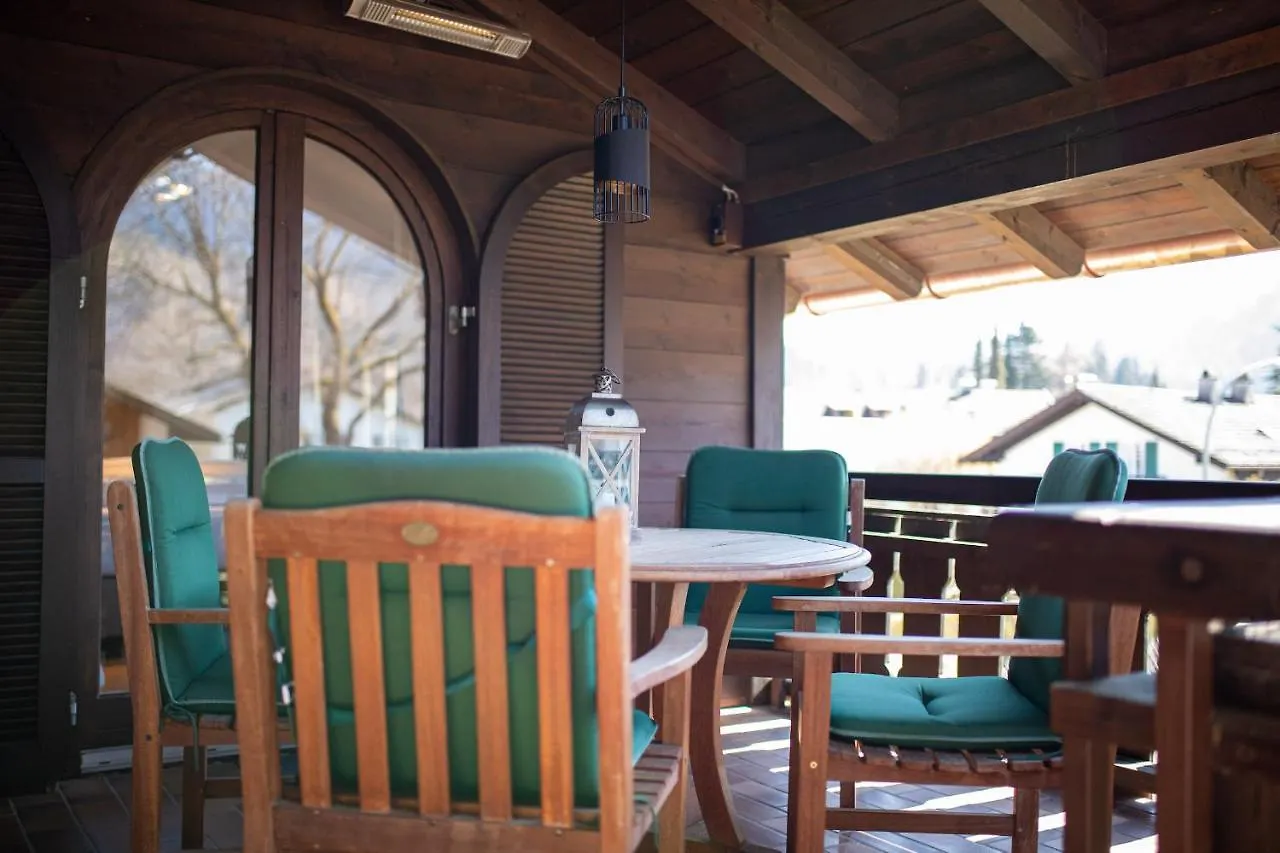 Alpen Loggia Apartment Garmisch-Partenkirchen